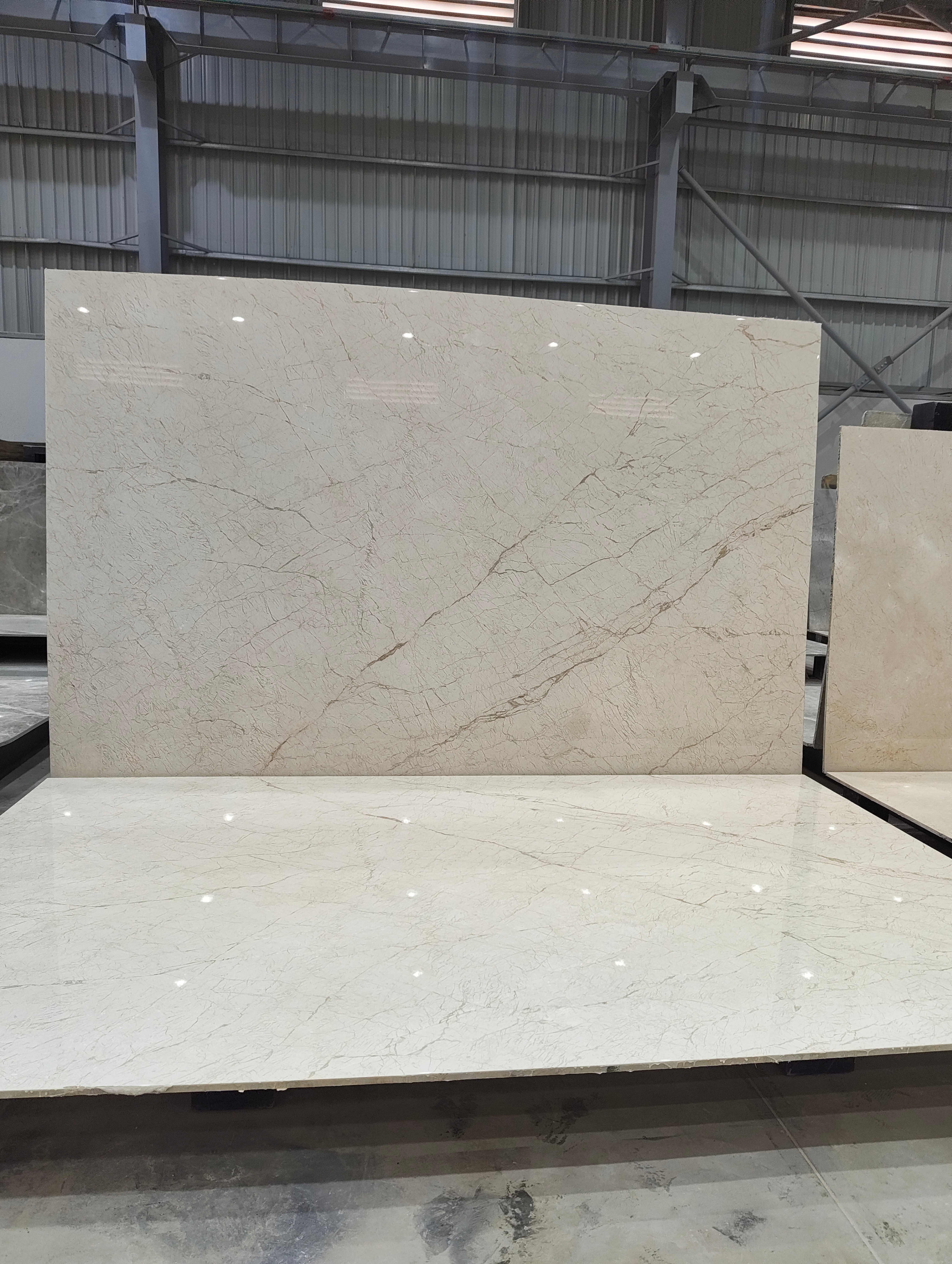 Superior Beige full lot view